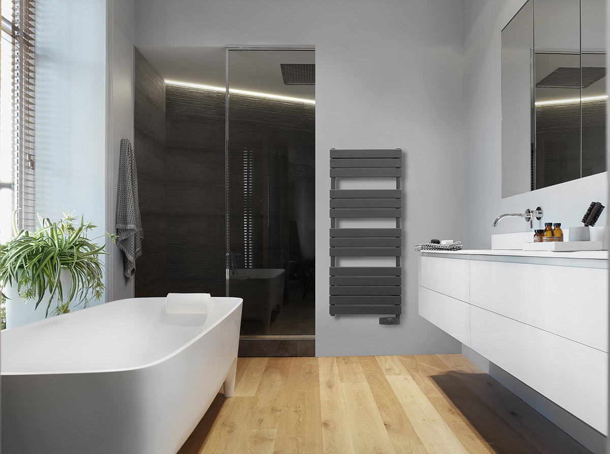 Atlantic Adelis 750W Anthracite. Полотенцесушитель-лесенка